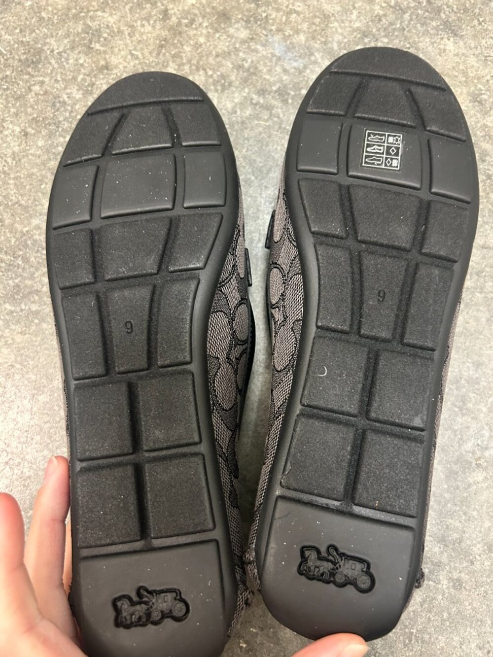 Coach Mona Driver Signature Jacquard Smoke Coal Black Loafers Flats Size 9B New - Picture 15 of 16